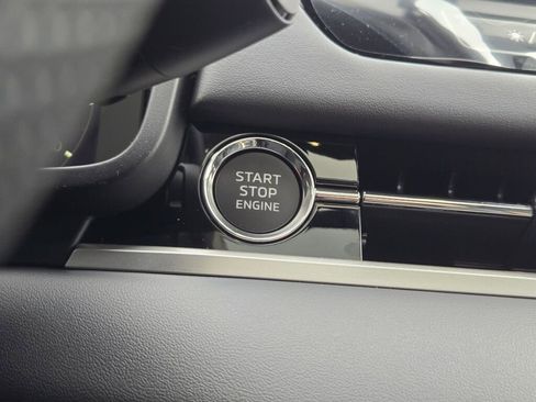 New 2026 Mitsubishi Outlander SEL image 25