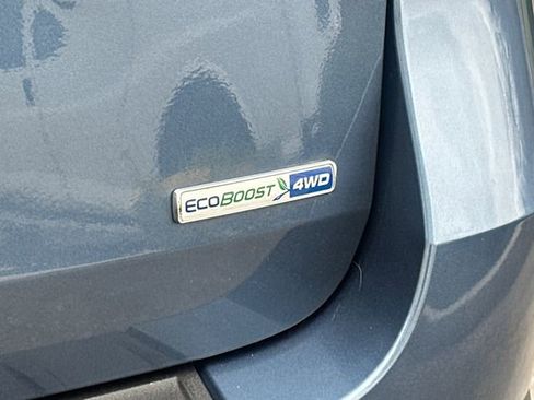 Used 2020 Ford Explorer XLT w/ Equipment Group 202A image 13