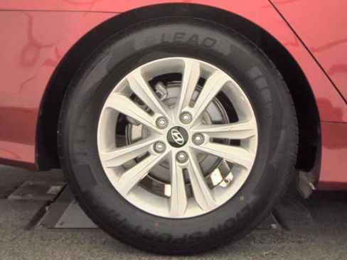 Used 2014 Hyundai Sonata GLS w/ Popular Equipment Group 2 FWD image 7