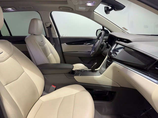 Certified 2021 Cadillac XT6 Premium Luxury AWD/4WD image 30