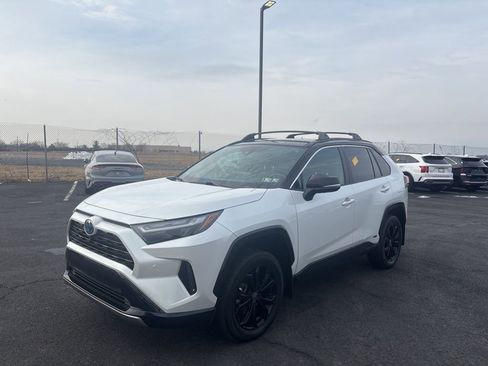 Used 2023 Toyota RAV4 XSE image 7