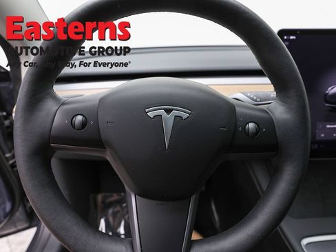 Used 2023 Tesla Model 3 Standard Range RWD image 10