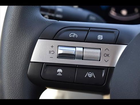 New 2025 Hyundai Tucson SE image 24