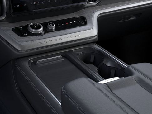 New 2025 Ford Expedition Max Platinum w/ Driver's Package image 15