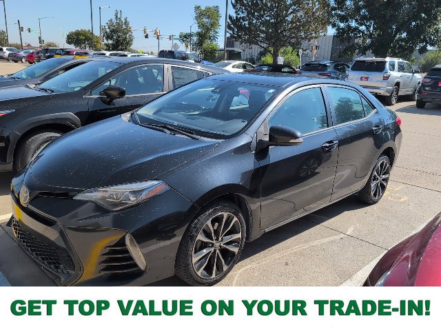 Used 2017 Toyota Corolla SE FWD image 1