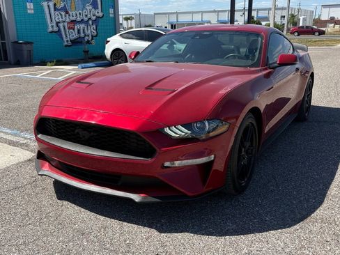 Used 2021 Ford Mustang Premium w/ Equipment Group 201A image 7
