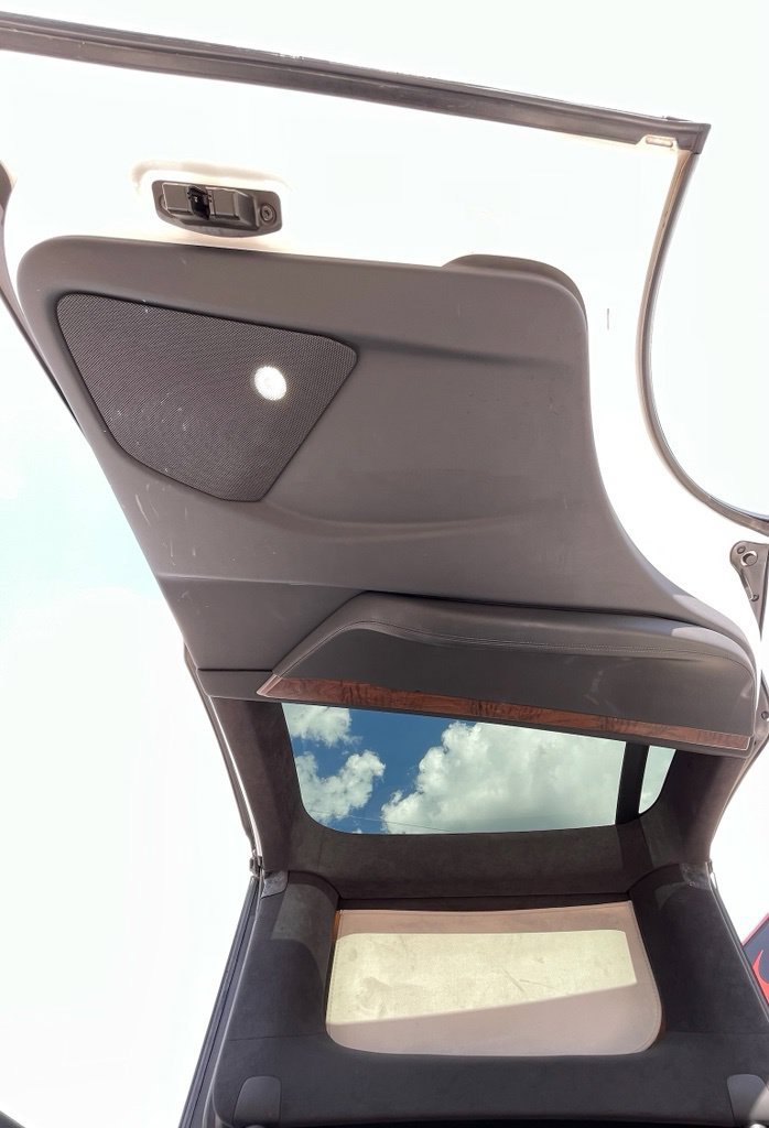 Used 2020 Tesla Model X Long Range AWD/4WD image 35