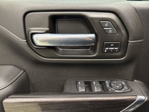 Used 2021 Chevrolet Silverado 3500 LTZ AWD/4WD image 17