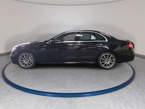 Used 2021 Mercedes-Benz E 350 4MATIC Sedan image 8