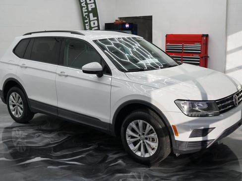 Used 2020 Volkswagen Tiguan S FWD image 3