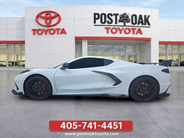 Used 2023 Chevrolet Corvette Stingray Preferred Cpe w/ Z51 Performance Package RWD image 4