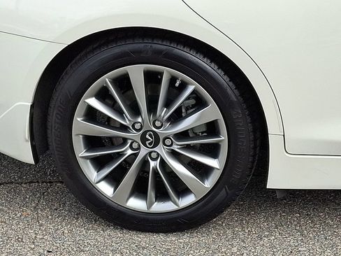Used 2023 INFINITI Q50 Luxe w/ Cargo Package RWD image 8