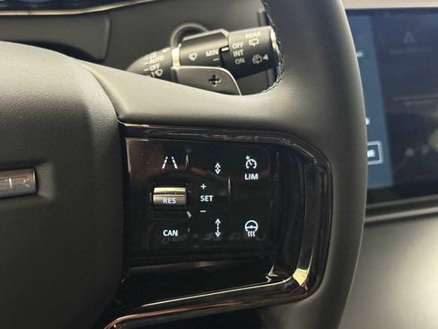 Certified 2026 Land Rover Range Rover Evoque S image 24