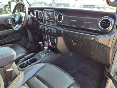 Used 2023 Jeep Wrangler Unlimited Rubicon 392 w/ Trailer Tow Package AWD/4WD image 30