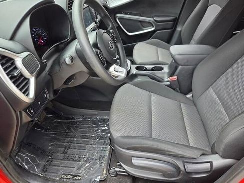 Used 2021 Kia Soul LX FWD image 5