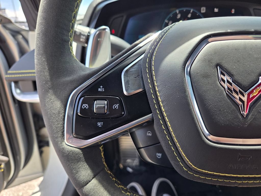 Certified 2021 Chevrolet Corvette Stingray Premium Cpe w/ Z51 Performance Package RWD image 29