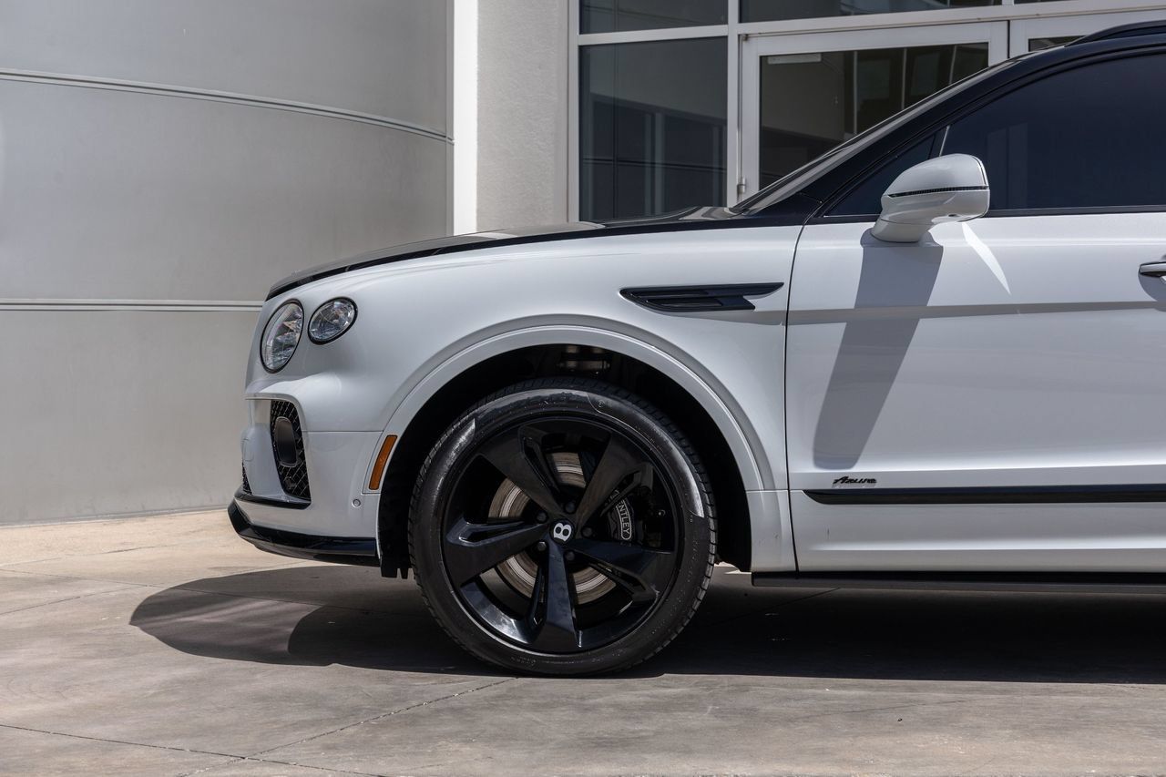 Certified 2023 Bentley Bentayga Extended Wheelbase AWD/4WD image 20