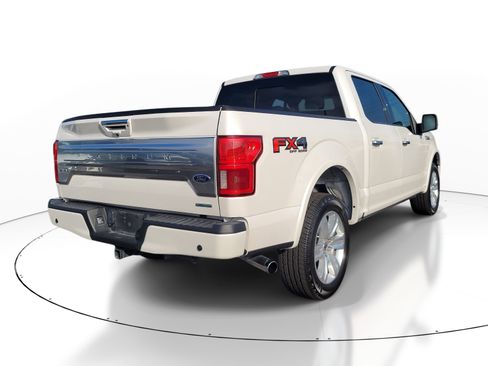 Used 2019 Ford F150 Platinum w/ Equipment Group 701A Luxury AWD/4WD image 4