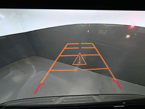 Used 2024 Chevrolet Tahoe LT image 19