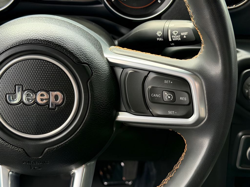 Used 2023 Jeep Gladiator Overland AWD/4WD image 53