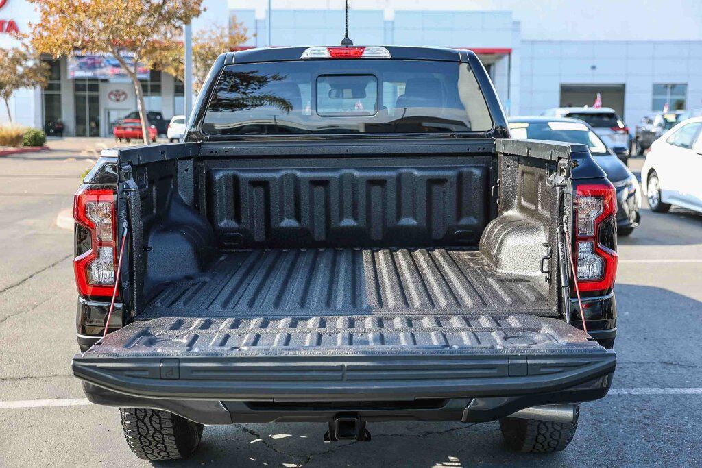 Used 2025 Ford Ranger XLT w/ Equipment Group 301A High AWD/4WD image 24