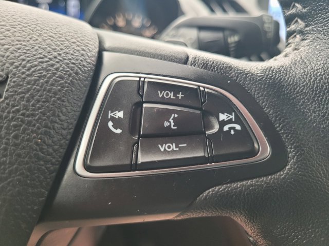 Used 2017 Ford Escape Titanium AWD/4WD image 27