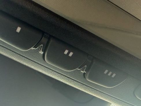 Certified 2022 Toyota Highlander Limited image 27