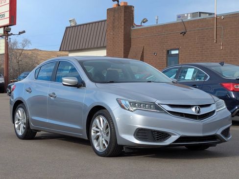 Used 2017 Acura ILX FWD image 5
