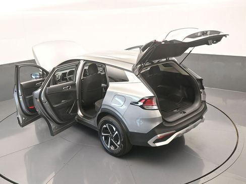 Used 2024 Kia Sportage LX image 67