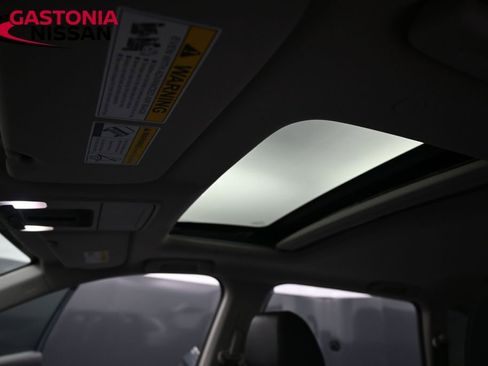 Used 2024 Honda CR-V EX-L image 29