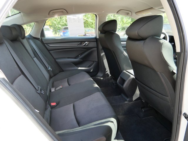 Used 2019 Honda Accord LX image 8