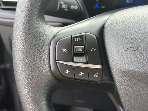 Certified 2025 Ford Escape Active FWD image 31