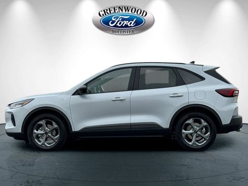 New 2025 Ford Escape ST-Line w/ Cold Weather Package image 7