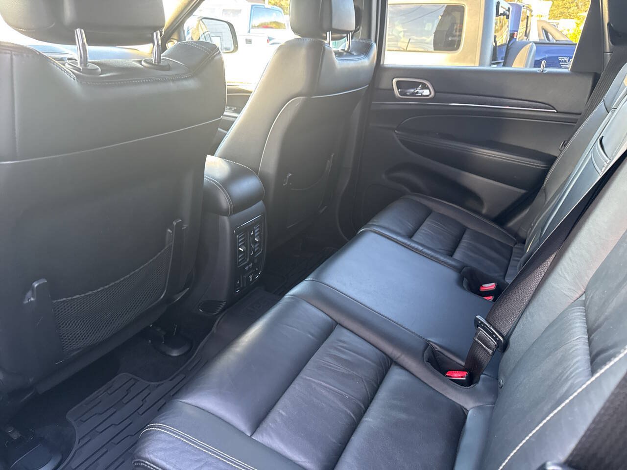 Used 2014 Jeep Grand Cherokee Limited AWD/4WD image 19