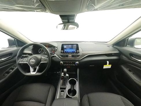 Certified 2024 Nissan Altima 2.5 SV AWD/4WD image 22