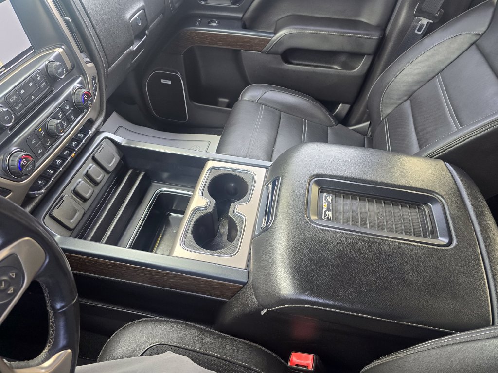 Used 2018 GMC Sierra 1500 Denali AWD/4WD image 22
