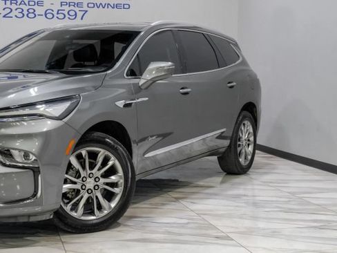 Used 2022 Buick Enclave Avenir w/ Trailering Package, 5000 lbs. FWD image 7