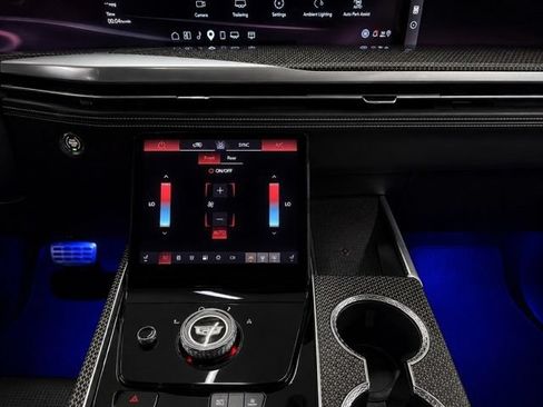 Used 2026 Cadillac Escalade V AWD/4WD image 37