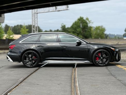 Used 2021 Audi RS 6 AWD/4WD image 2