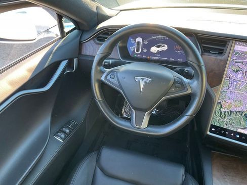 Used 2021 Tesla Model S Long Range Plus image 37