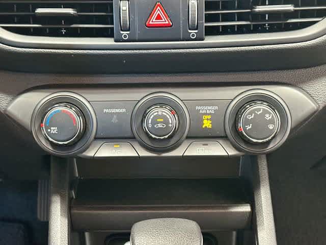 Used 2023 Kia Forte LXS w/ LXS Technology Package FWD image 13