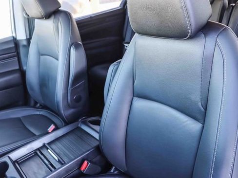 Certified 2024 Honda Odyssey Touring image 27