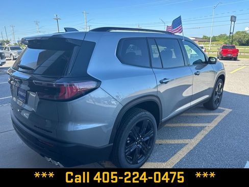 New 2026 GMC Acadia Elevation w/ Black Edition AWD/4WD image 17