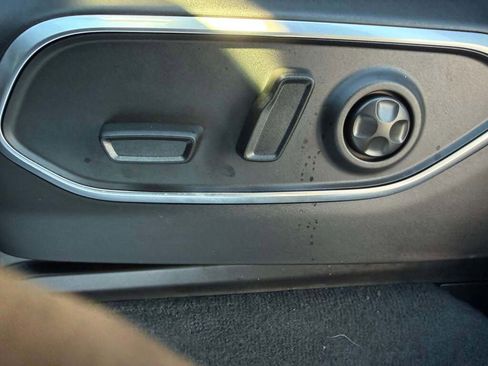 New 2026 Jeep Grand Wagoneer L Limited image 27