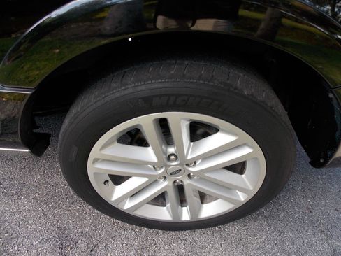 Used 2016 Ford Expedition EL Platinum image 24