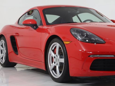 Used 2023 Porsche 718 Cayman S w/ Sport Chrono Package image 65
