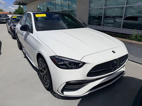 Used 2023 Mercedes-Benz C 300 Sedan image 2