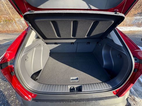 Used 2025 Hyundai Kona SEL image 28