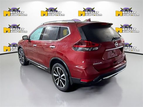 Used 2018 Nissan Rogue SL image 6