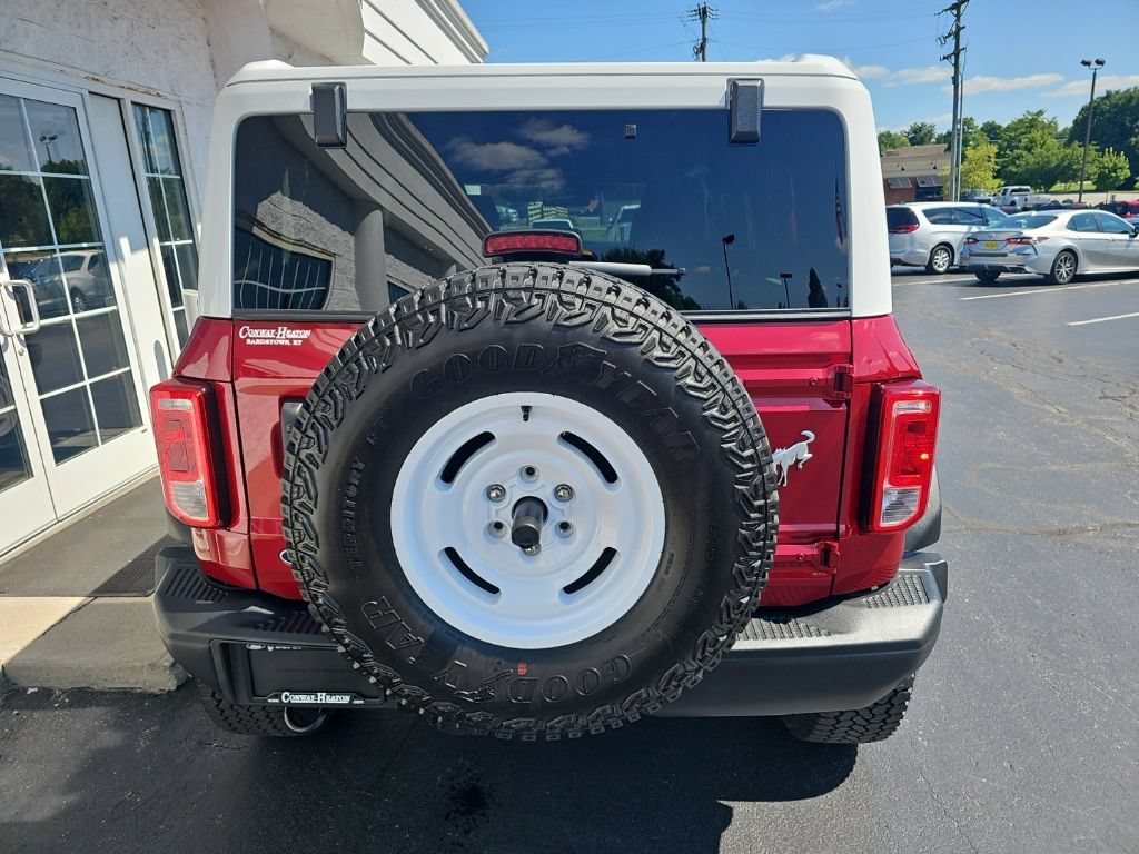 New 2026 Ford Bronco Heritage Edition AWD/4WD image 5